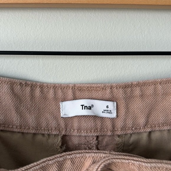 Aritzia TNA Utility Cargo Pants - Picture 3 of 5